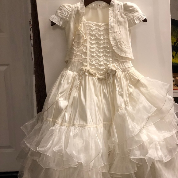 Formal Dress - Picture 1 of 2